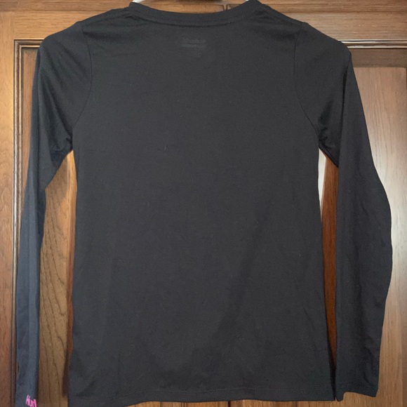 Girls Hurley long sleeved size 10/12 shirt. - Picture 3 of 3